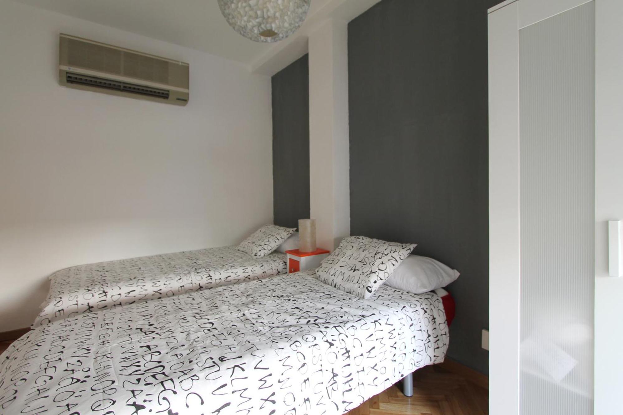Apartamentos Goyescas Deco Madrid Camera foto